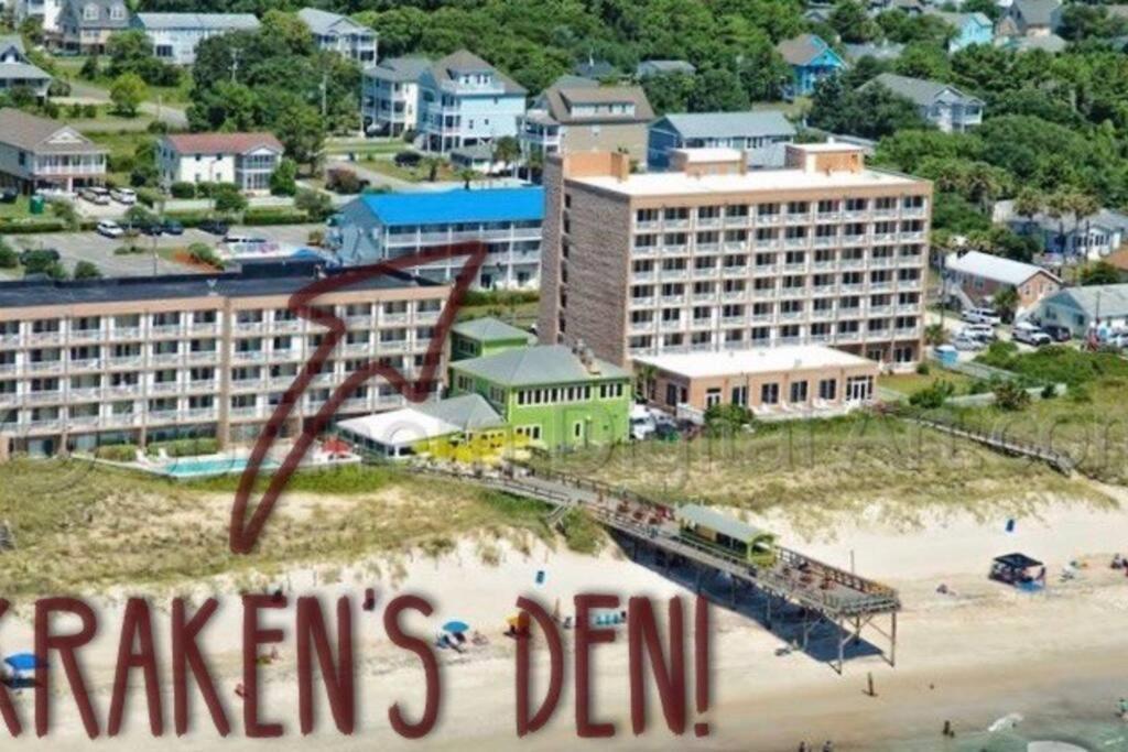 Apartamento Kraken'S Den * Oceanview * Steps To Ocean * Pool Carolina Beach Exterior foto